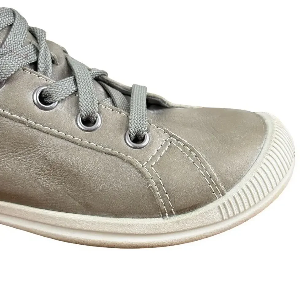 Keen Lorelai Sneakers Olive Green Leather Lace Up Sneakers Casual Shoes sz 6